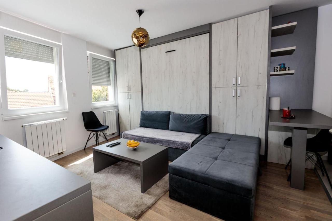 Apartman Skver 투즐라 외부 사진